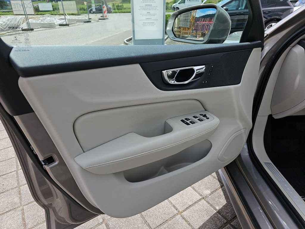 Volvo  2.0 D4 Inscription